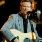 Randy Travis is lauded for his legendary career and for motivating those who have endured health issues