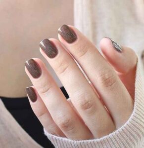 Top 8 Dark Nail Ideas for Winter Manicures