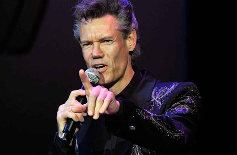Country music star Randy Travis has unveiled a life-changing health diagnosis.
