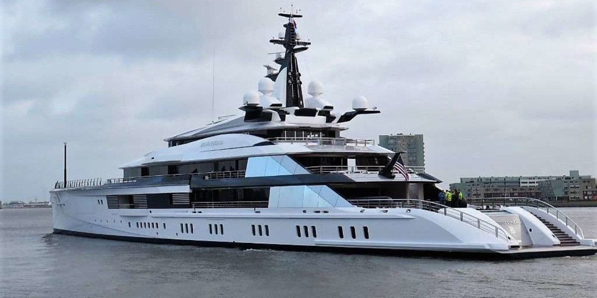 Billionaire Cowboy Owner Pays $250m For New Super Yacht 2