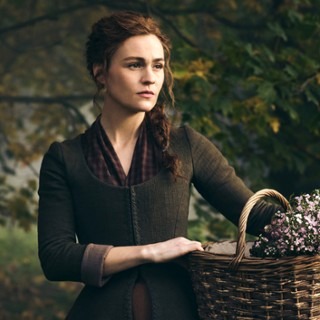 Sophie Skelton Discusses Outlander Season Seven
